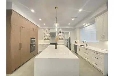 Image de Luxury 5 Br home w/ pool perfect for a getaway.