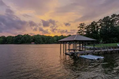 Image de Casa Sul Lago by SoCharm | Lakefront Retreat