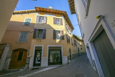 Image de Gufo- Flowers -100m  Near Lake, Toscolano Maderno, Italy