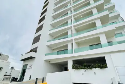 Image de Brujas Tower Beach Resort