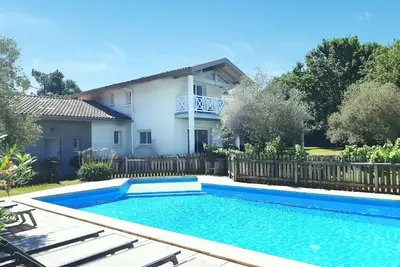 Image de Villa Le Clos Des Oliviers-5 chambres, 12 pers, piscine chauffée, superbe jardin