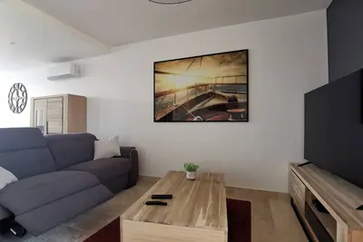 Image de Grand T3 85 m² situé à 15 min à pied des plages