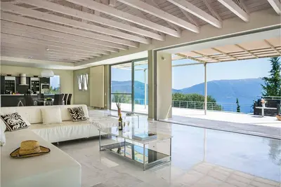Image de Aloni Villa