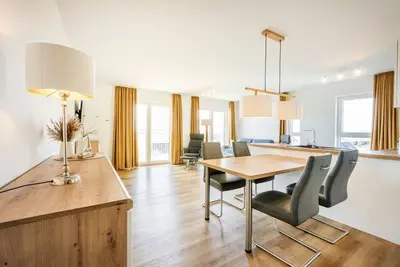 Image de 49. 4. S Waterkant - Modern, high-quality vacation apartment, sauna, large balcony,