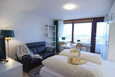 Image de Binnenkiker - This vacation apartment is a quiet star in the range