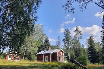 Image de Beautiful vacation property with secluded location in the forest