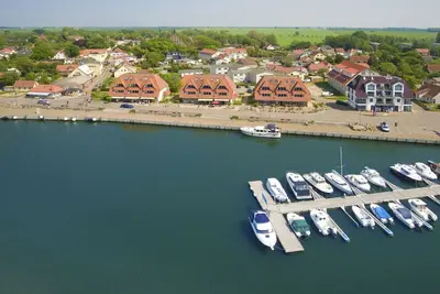 Image de Apartment near the harbor with balcony and sea view - Hafenhäuser Wiek 07 -