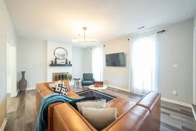 Image de Family-Friendly, 4br Home w/Backyard by Mansion™