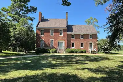 Image de Family Retreat at Lansdowne Manor