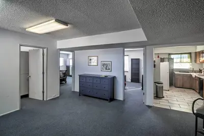 Image de Kingman Apartment < 2 Miles to Route 66 Sign!