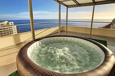 Image de Paradise View by LovelyStay