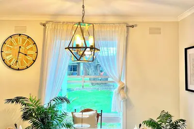 Image de Rosebud Lovely House 1 - Peninsula Holiday Rental, Rosebud Lovely House 1 - Mornington Peninsula Hol