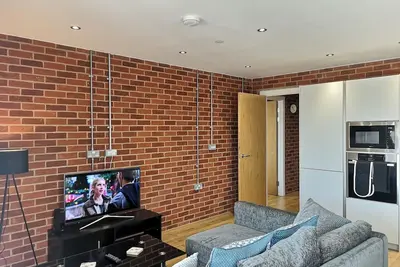 Image de 3 Bed, 2 Bath in Watford Town Centre