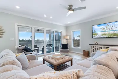 Image de 4 bedroom 4 bathroom sleeps 12 with golf cart