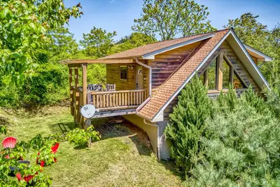 Image de New, Immaculate Cabin With Spectacular Views