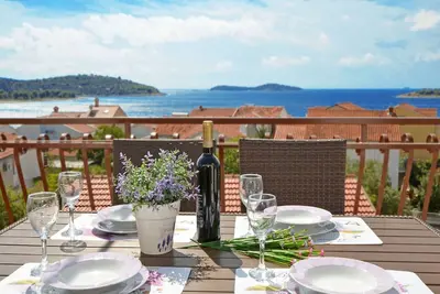 Image de Appartements Petar (40001-A2) - Rogoznica