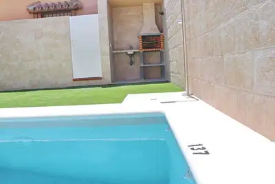 Image de Chalet du Sultan avec piscine et WiFi
