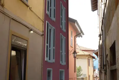 Sereni- In the Historic Center of Luino
