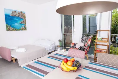 Image de Roza, deluxe one bedroom place near Bacvice beach