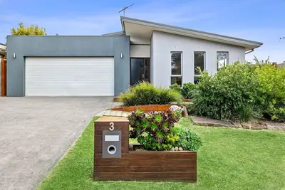 Spacious 4 bedroom family home located in Tea Tree Rise