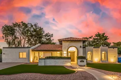 8br Villa |Heated Pool |Putting Green |Sleeps 18