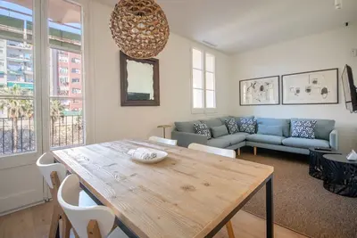 Image de Four bedroom new apartment in Diputació