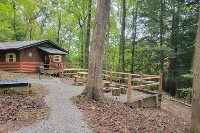 Image de Mountainside Retreat (Hocking Hills Area)