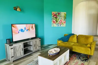 Image de 3-bedroom & 2-bathroom luxury ocean view home - Suv included with booking