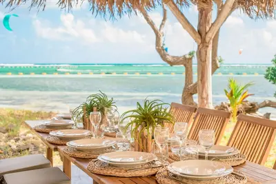 Image de Villa Anagani, location villa Cap Est, piscine, plage, vue mer
