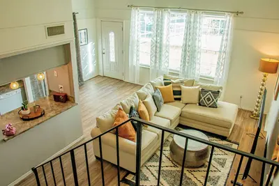 Image de A sweet stay on Cherrywood Square