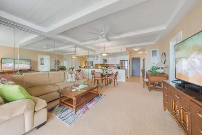 Image de Kaanapali OceanFront 1br Superb Views, sleeps 4-Whaler 712