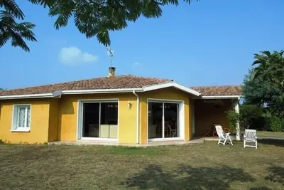 Image de Seignosse \"Arbousiers\" Agréable villa contemporaine pour 6 personnes.