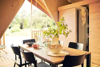 Image de Woodlodge Vue Loire Confort 34m² - 3 chambres + terrasse 6 personnes