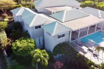 Image de Kyla's, villa de haut Standing avec vue mer