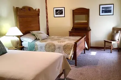 Image de Sweet Teton Views: 1 bedroom 1 bath with large deck, pet friendly Kelly/, Wy