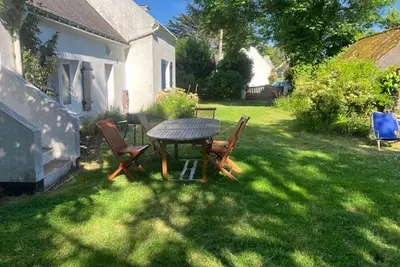 Image de Longère rénovée proche Palais avec jardin, 5 chambres, 3 salles de bain, Wifi, idéale famille