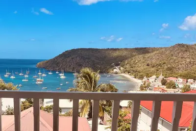 Logement T3 vue mer exceptionnel, à 5 mn à pied de la plage! Et jacuzzi
