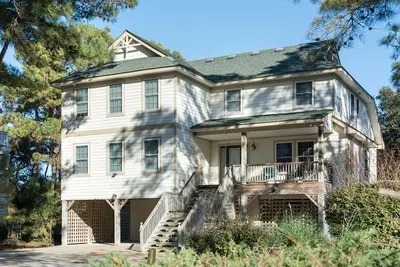 Image de Hampton Street Retreat: Corolla Light, Pool, Spa