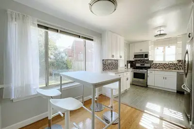 Image de Cheerful 2 bedroom 1 bath Home Near Wheaton Metro