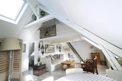 Image de Appartement charmant   avec vue sur le chenal