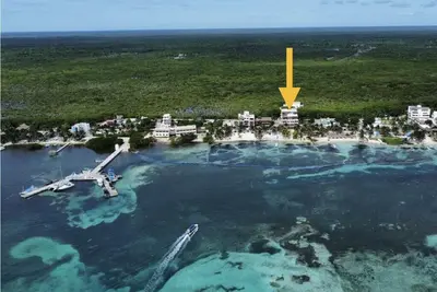 Image de Sky Suite - Beachfront Luxury Suite w/ Terrace & Beach Club