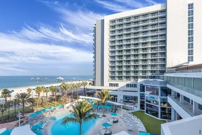 Image de Condo on the Beach