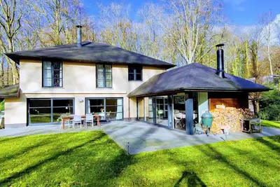 Image de South orientated contemporary villa