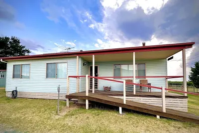 Image de 'Avalon' - Small group or family getaway