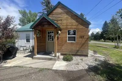 Image de Cute Cottage With A Game Room
