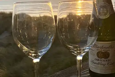 Image de Beach front steps to the sand located between Monterey and Santa Cruz
