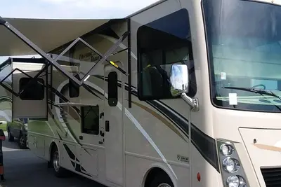 Image de Motor coach, at Hershey camping  resort.