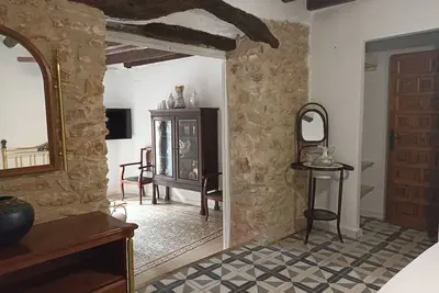 Charming apartment, in town, between sea and mountains. With spa area.