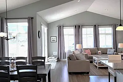 Image de Lake View Cottage - Fantastic views - 2 kitchens