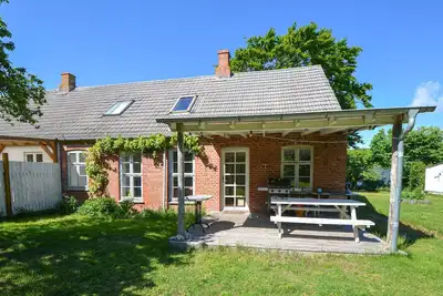 Image de Maison confortable de 4 chambres à.
